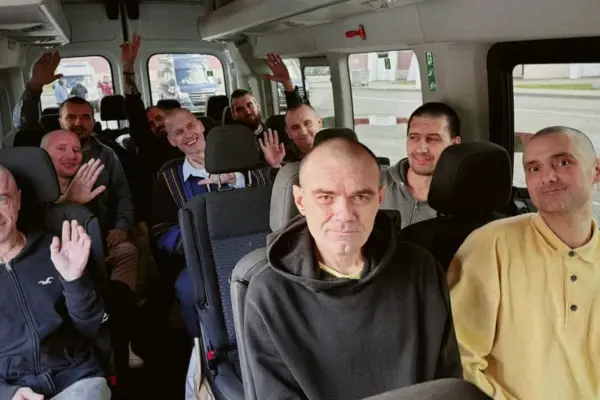 Рішення про спецетап обміну на День Незалежності: десятьох зниклих безвісти повернули додому