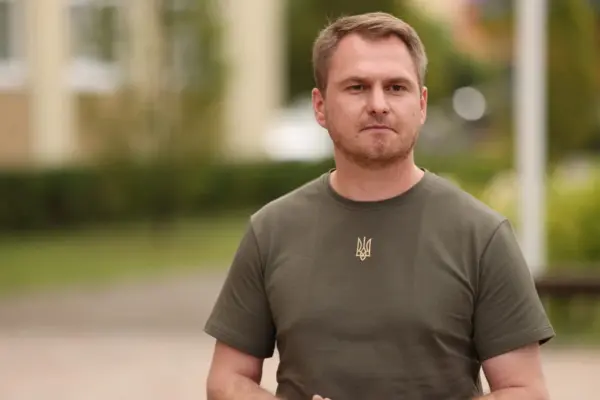 Підпис під указом №932/2026: що це означає для України і читачів