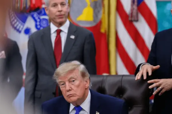 Дизельна ліцензія, 300 тис.–3 млн тонн і перемир’я: факти заяви Трампа 11 жовтня